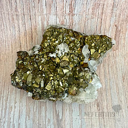 Pyrit, Kalzit-Druse Kosovo 9