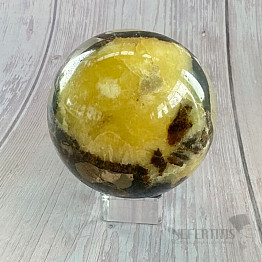 Septaria polished ball Madagascar 21