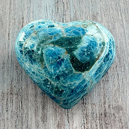 Apatite Heart Madagascar AC-3