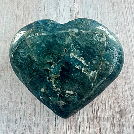 Apatite heart Madagascar A6-2