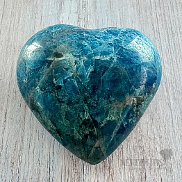 Apatite heart Madagascar A6-6