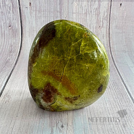 Opalgrün poliert Madagaskar Freiform 39