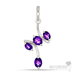 Silver pendant with amethyst