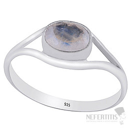Silver ring with moonstone