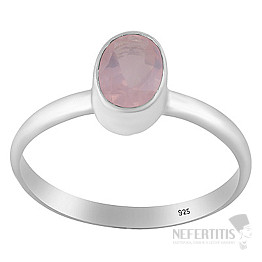 Silver ring with rose quartz