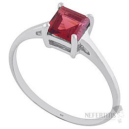 Silver ring with garnet