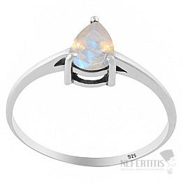 Silver ring with moonstone