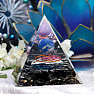Orgonit pyramida s obsidiánem a lapis lazuli